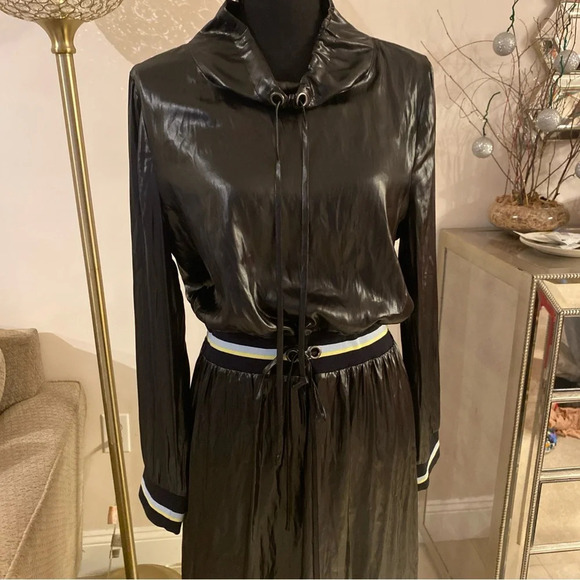 BCBGMaxAzria dress size medium - Picture 2 of 9